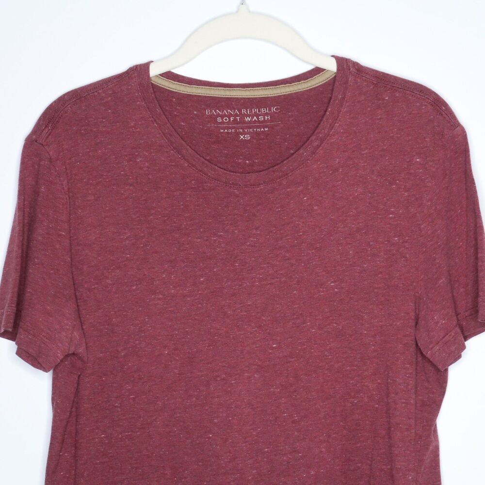 Banana Republic Mens T-Shirt Size XS Maroon Soft Wash Casual - Picture 6 of 6